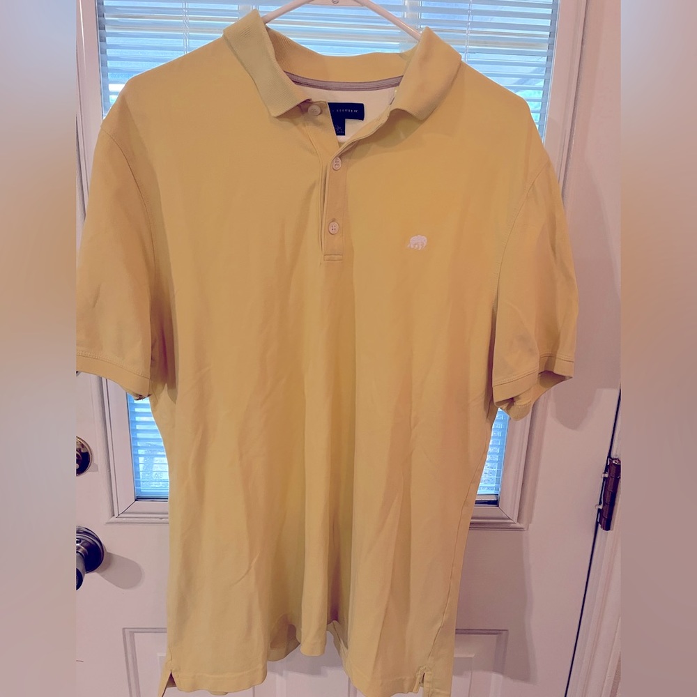 Mens Banana Tepublic XL yellow polo